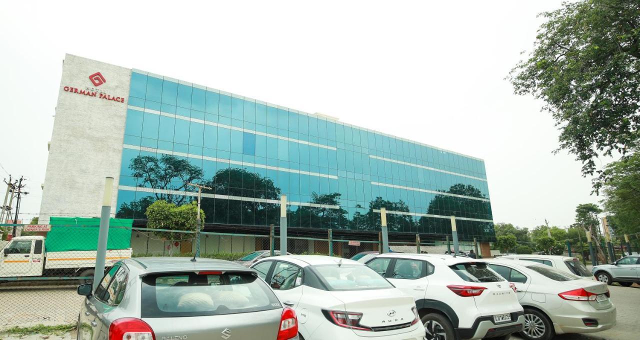 Hotel German Palace Near To Airport Gandhinagar Bagian luar foto