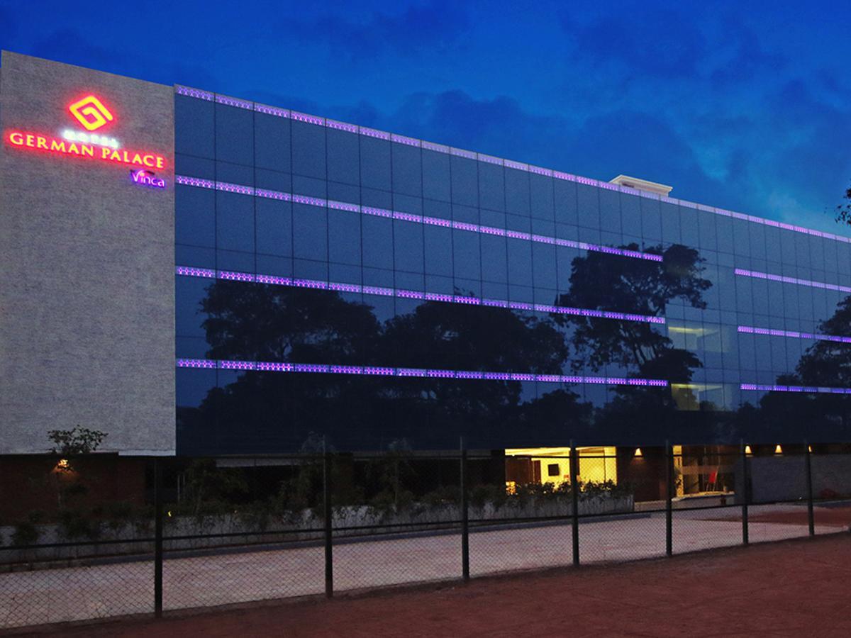 Hotel German Palace Near To Airport Gandhinagar Bagian luar foto