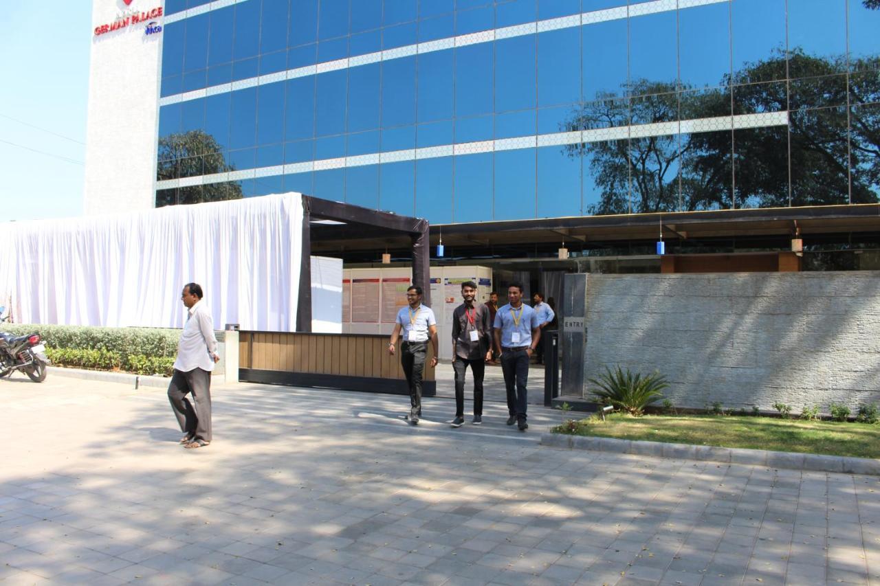 Hotel German Palace Near To Airport Gandhinagar Bagian luar foto
