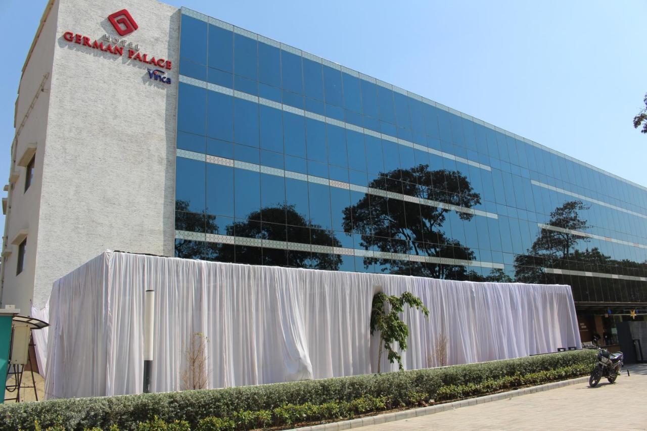 Hotel German Palace Near To Airport Gandhinagar Bagian luar foto